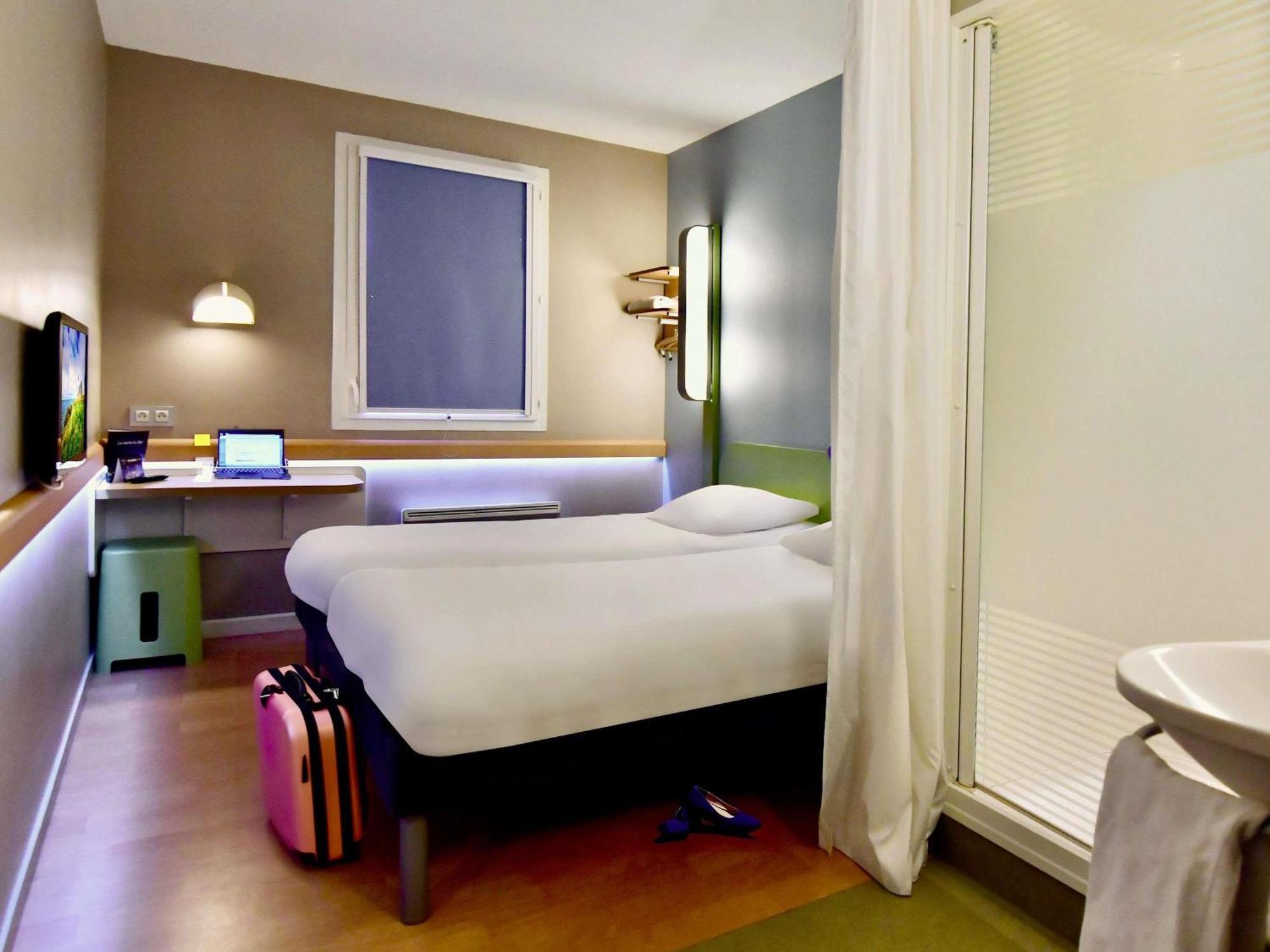 Ibis Budget Brest Centre Port Exterior photo